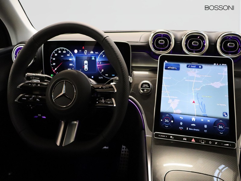 13 - Mercedes GLC coupe 220 d amg line premium 4matic 9g-tronic