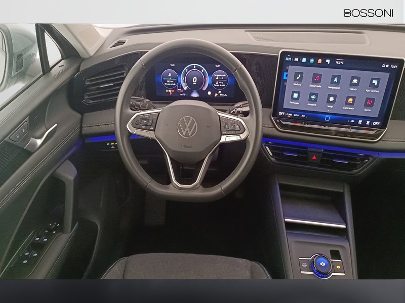 7 - Volkswagen Tiguan 2.0 tdi scr 150cv life dsg