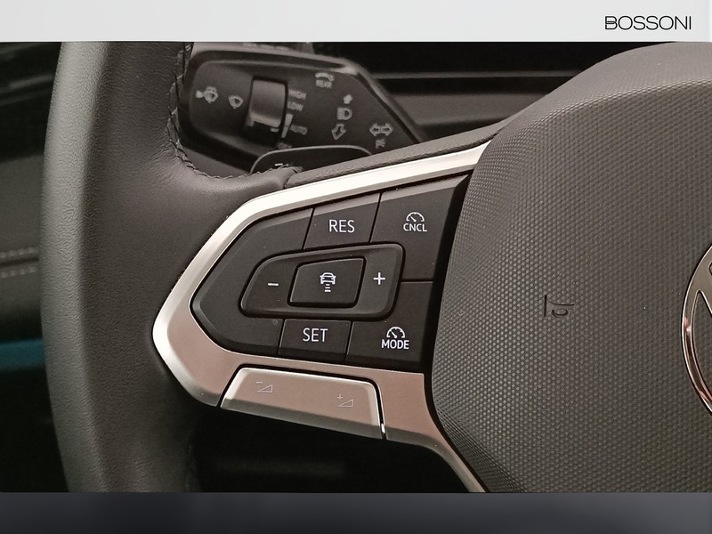 25 - Volkswagen Tiguan 2.0 tdi scr 150cv life dsg