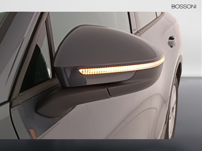 37 - Volkswagen Tiguan 2.0 tdi scr 150cv life dsg