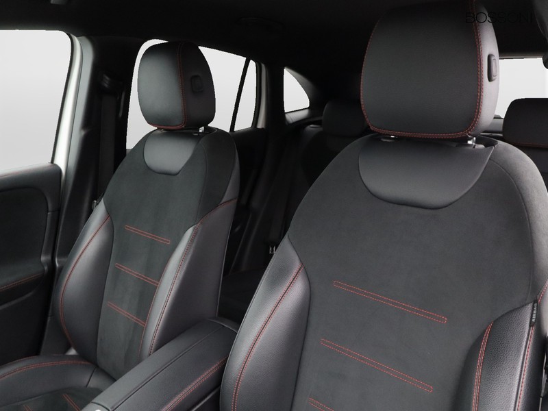 7 - Mercedes EQA 250 premium plus