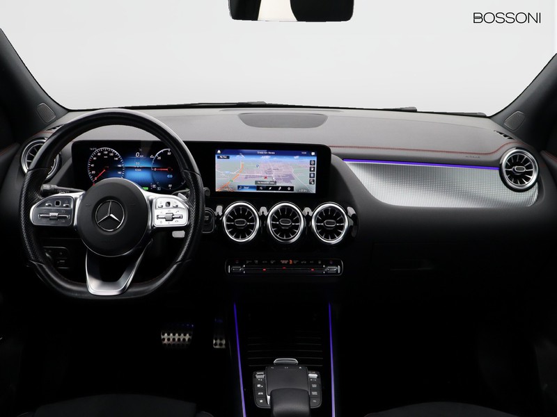 13 - Mercedes EQA 250 premium plus