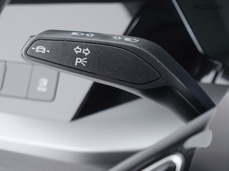 25 - Audi A3 sportback 35 2.0 tdi business s tronic