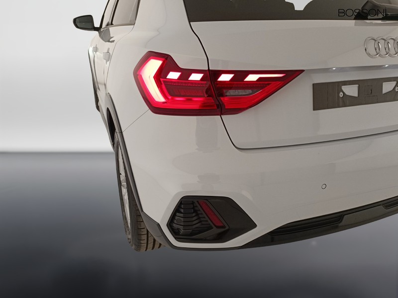 25 - Audi A1 allstreet 30 1.0 tfsi 116cv business s tronic