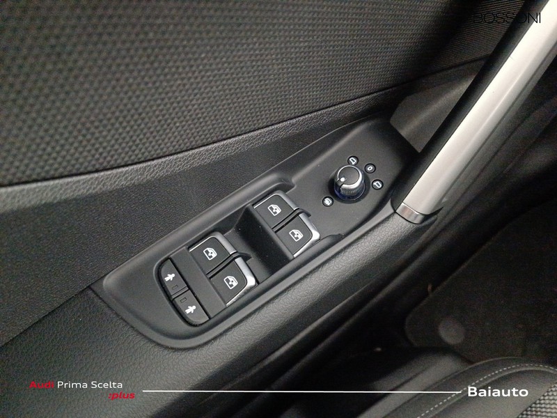 19 - Audi Q2 35 1.5 tfsi s line edition s tronic