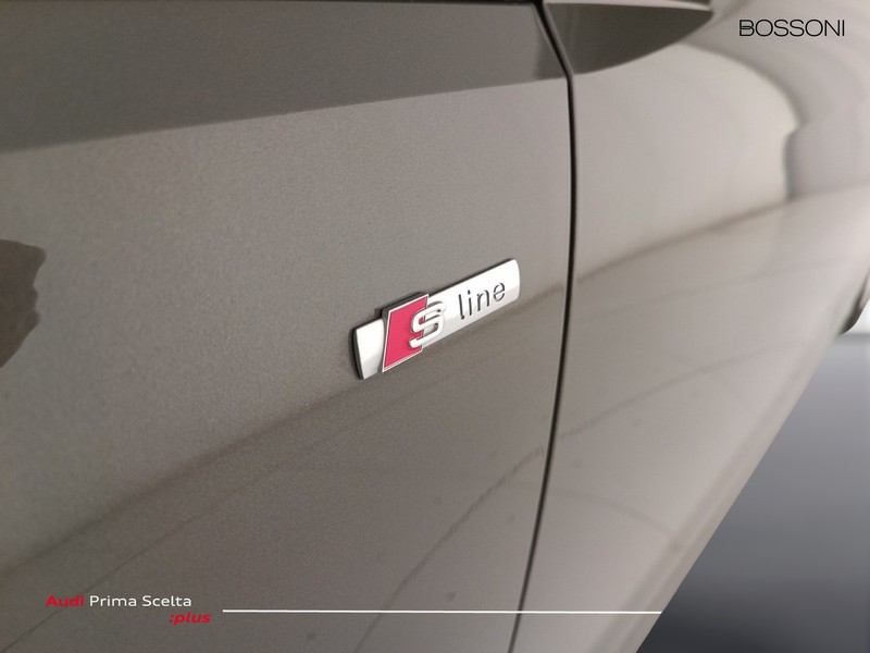 25 - Audi A4 avant 35 2.0 tfsi mhev 150cv s line edition s tronic