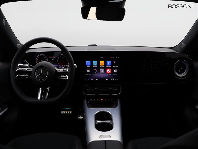 13 - Mercedes CLA 200 advanced plus 4matic auto