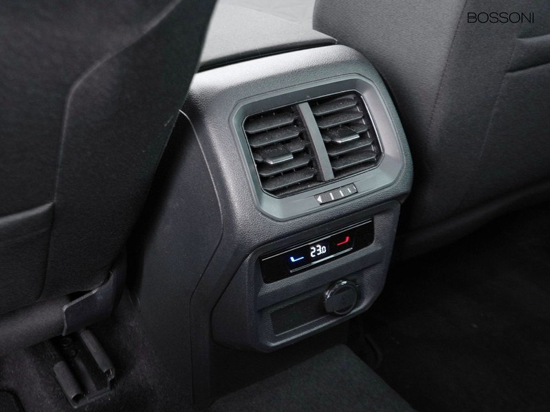 25 - Volkswagen Tiguan 1.5 tsi act 130cv life