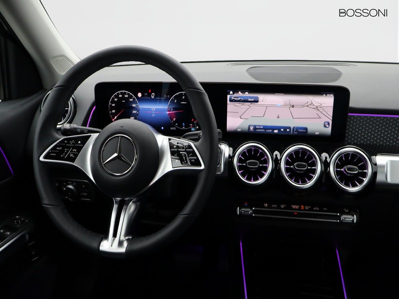 13 - Mercedes GLB 200 d progressive advanced plus 4matic 8g-dct 7p.ti