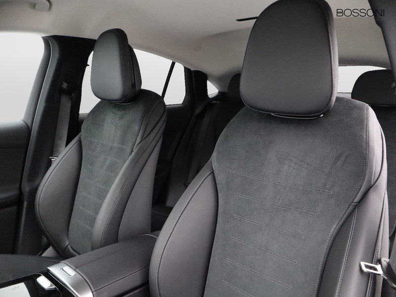 7 - Mercedes GLC coupe 220 d amg line advanced 4matic 9g-tronic