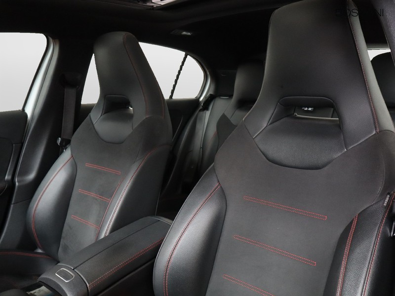 7 - Mercedes Classe A 250 e plug in hybrid (e eq-power) premium plus edition 7g-dct