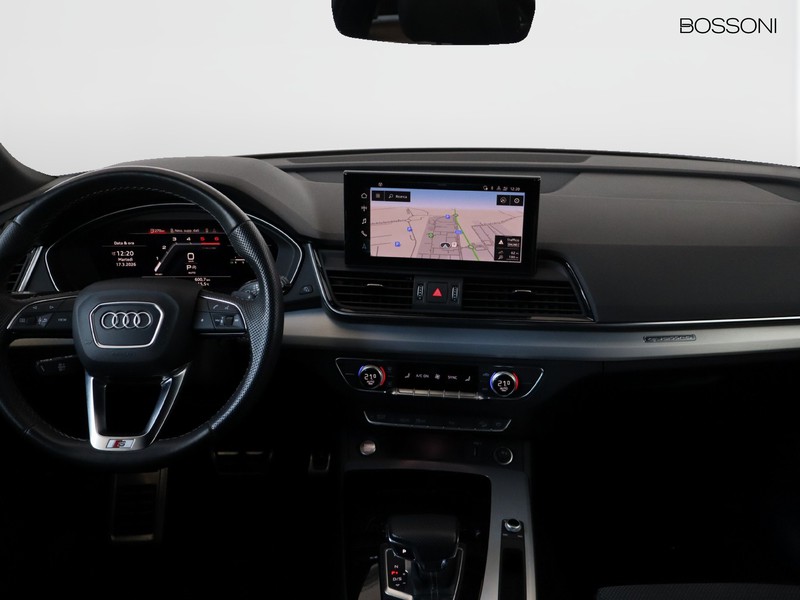 13 - Audi Q5 sportback 40 2.0 tdi mhev 12v s line plus quattro s tronic