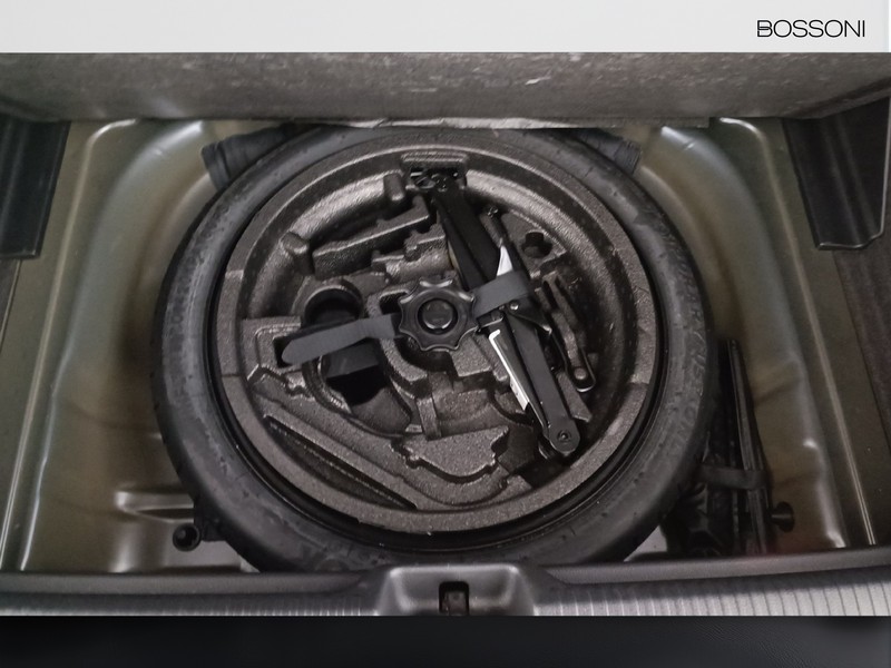 37 - Audi Q2 35 1.5 tfsi admired advanced s tronic