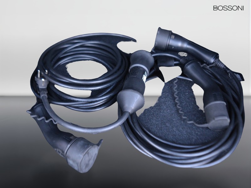 13 - Volvo XC40 1.5 t5 recharge plug-in-hybrid inscription expression geartronic my21