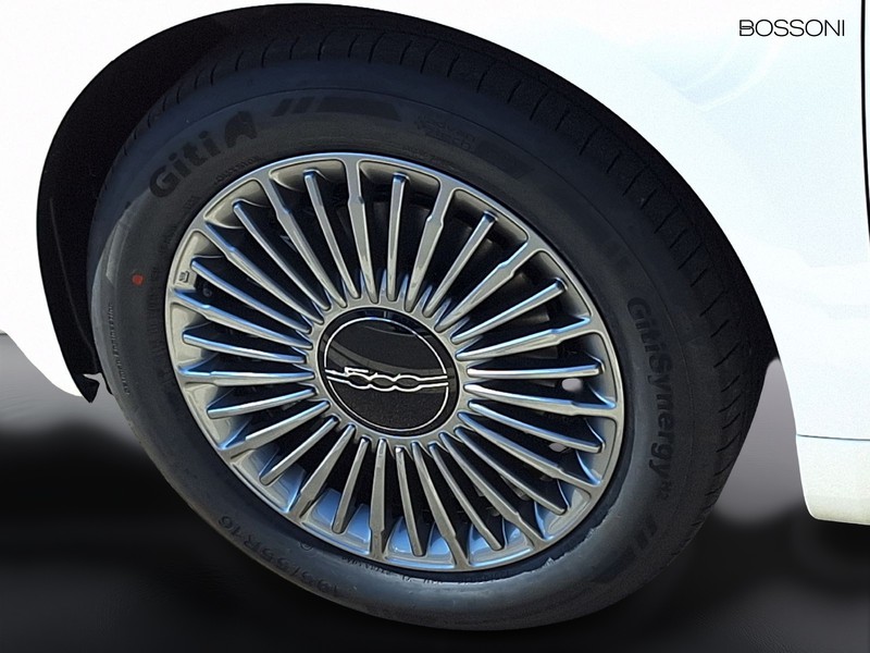 13 - Fiat 500 1.0 hybrid icon