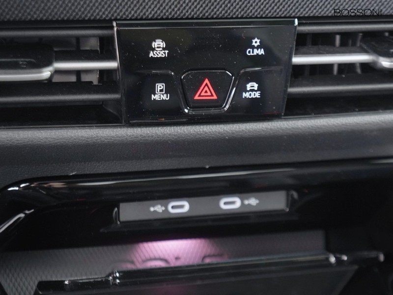 25 - Volkswagen Golf 2.0 tsi 333cv r 4motion dsg