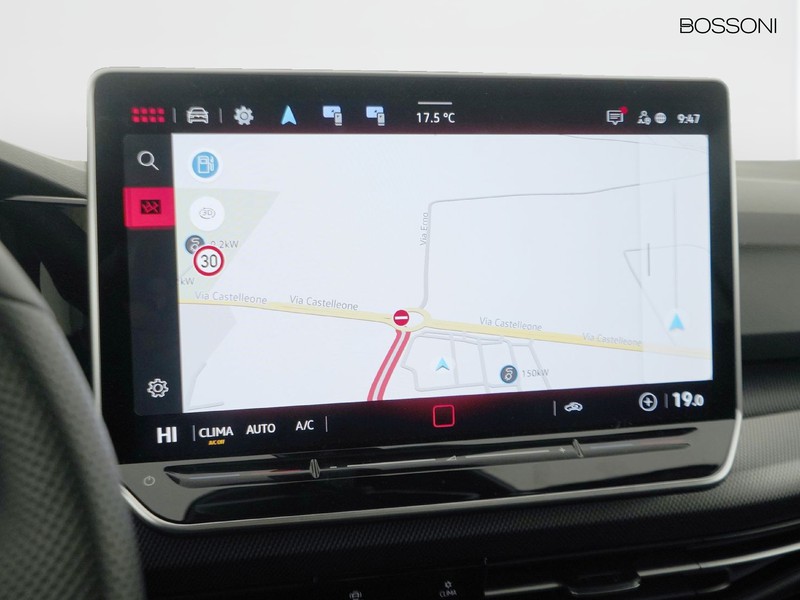 31 - Volkswagen Golf 2.0 tsi 333cv r 4motion dsg