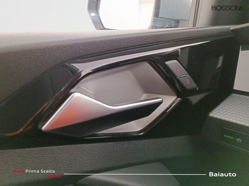 19 - Audi A1 sportback 30 1.0 tfsi 116cv business s tronic