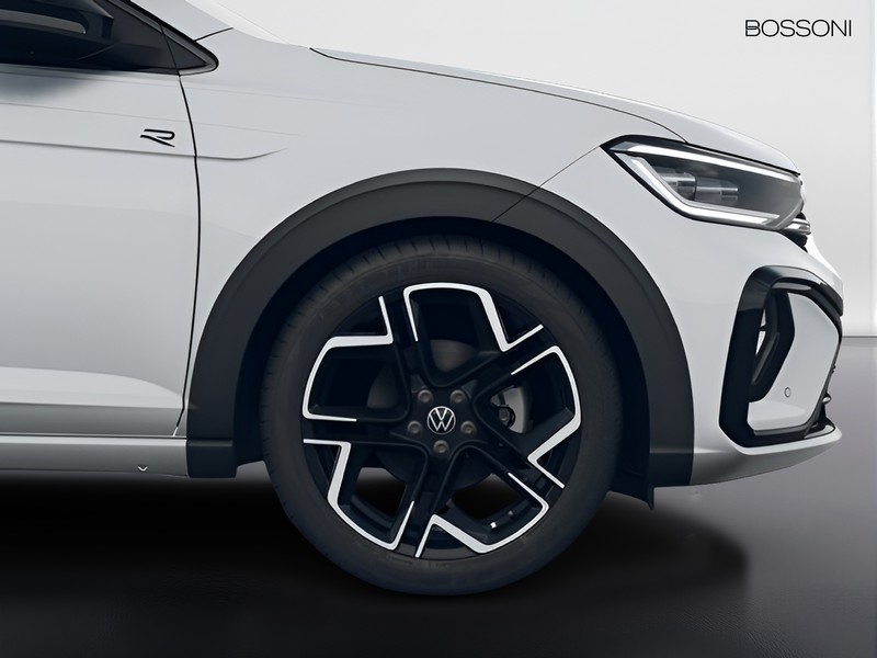 7 - Volkswagen Taigo 1.0 tsi 115cv r-line plus dsg