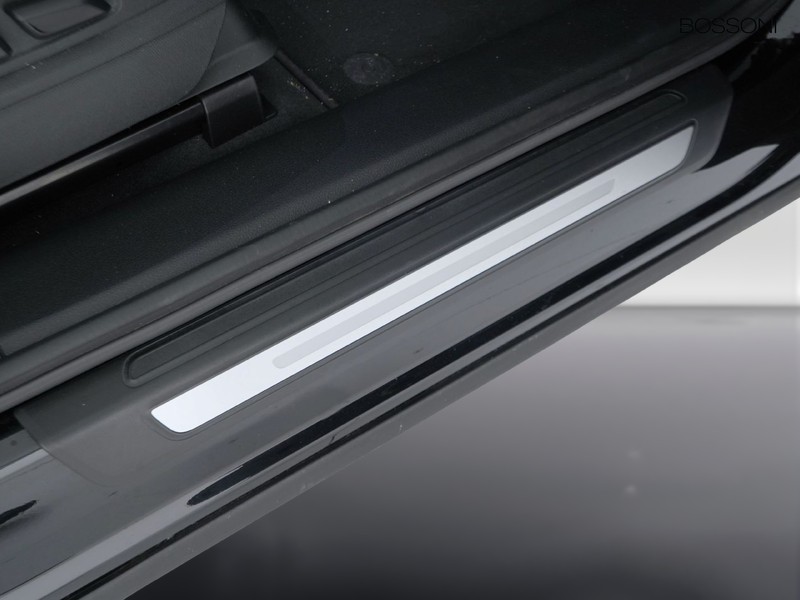 19 - Audi Q5 sportback 40 2.0 tdi mhev 12v business advanced quattro s tronic