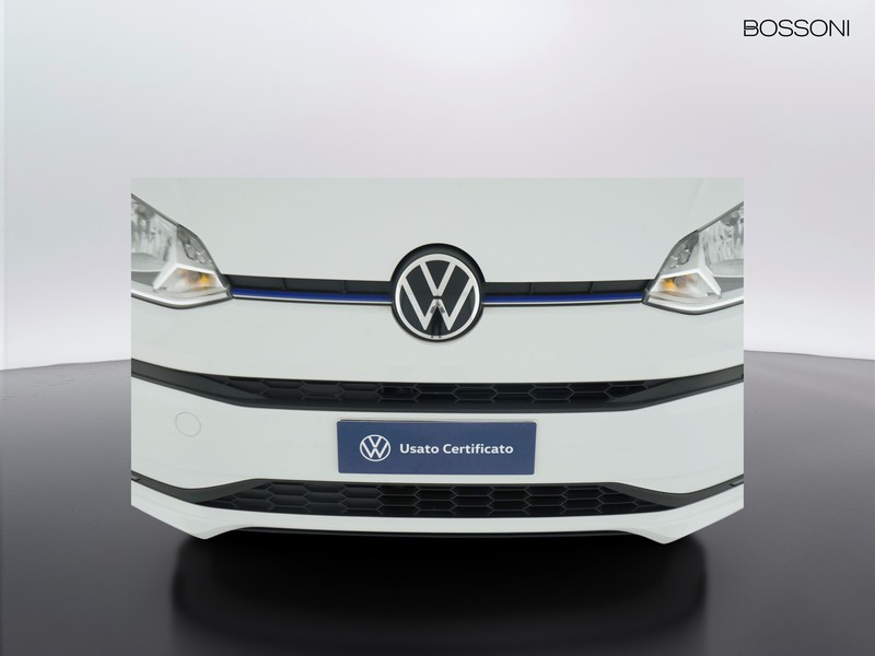 13 - Volkswagen e-up! 5 porte
