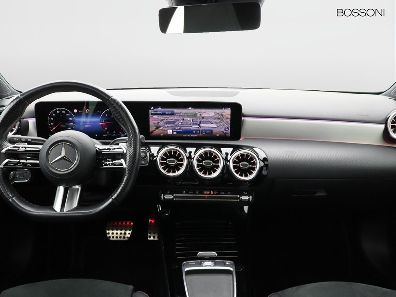 13 - Mercedes Classe A 180 d amg line advanced plus speedshift dct amg 8g