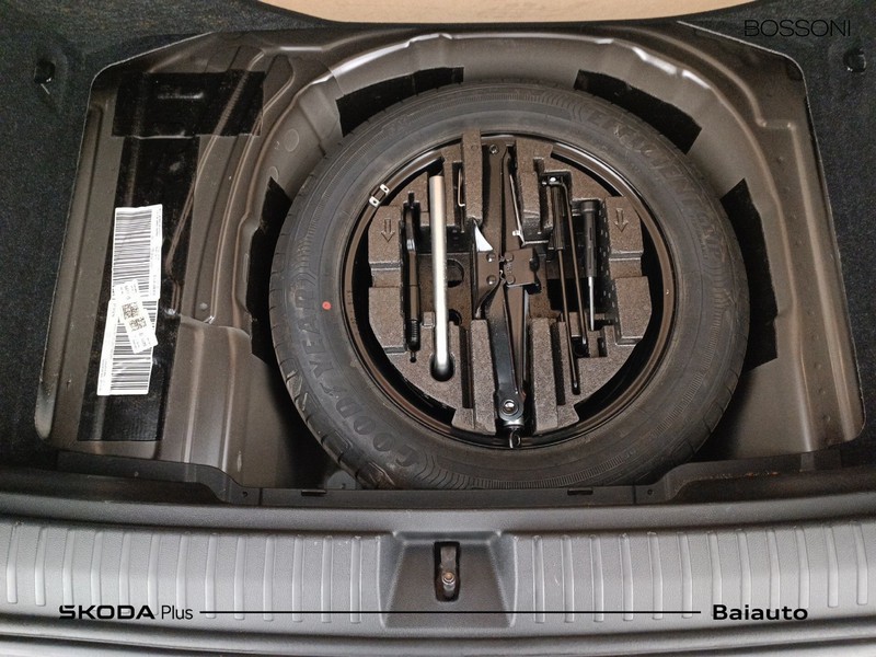 25 - Skoda Kamiq 1.0 tsi 115cv selection