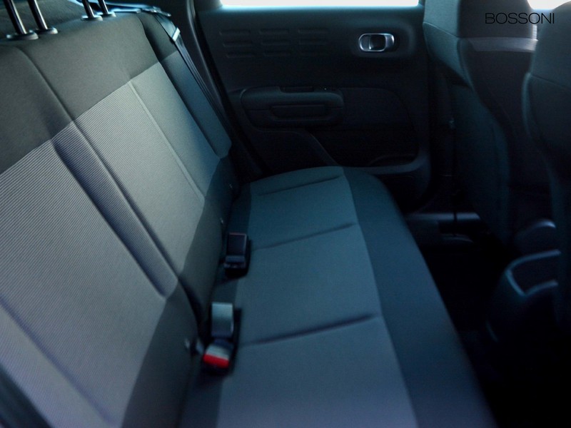 7 - Citroen C3 Aircross 1.2 puretech 110cv plus s&s