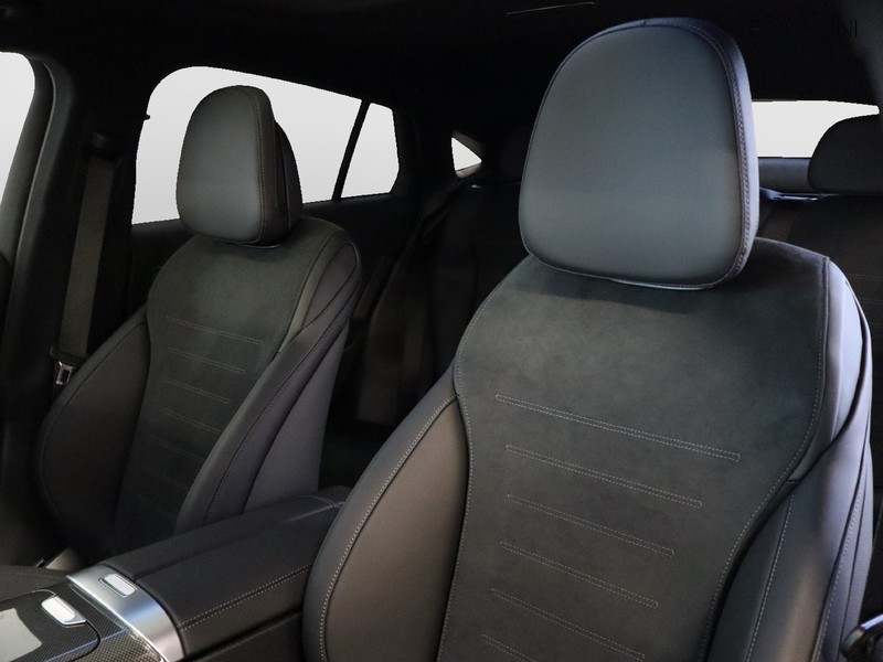 7 - Mercedes GLC coupe 220 d amg line premium 4matic 9g-tronic