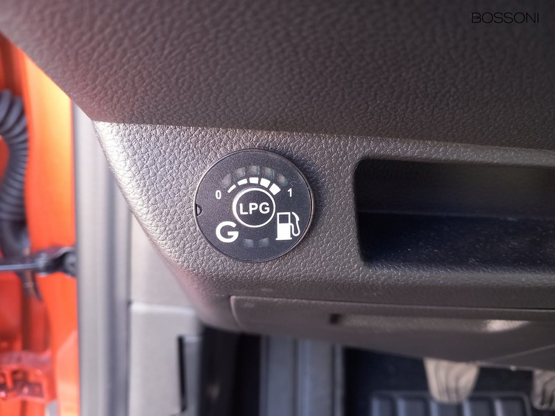 13 - Renault Clio 1.0 tce gpl evolution