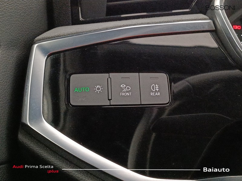 19 - Audi Q3 sportback 45 2.0 tfsi 245cv edition quattro s tronic