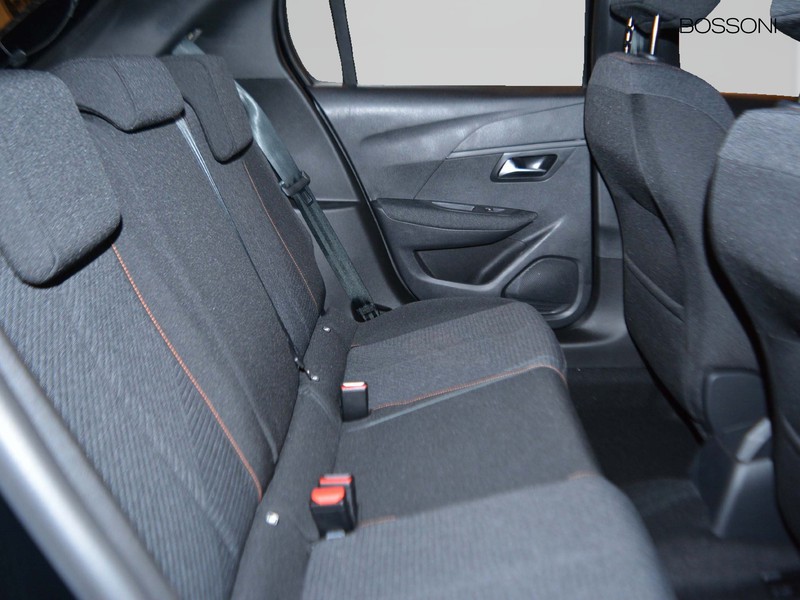 7 - Peugeot 208 1.2 puretech 100cv style s&s