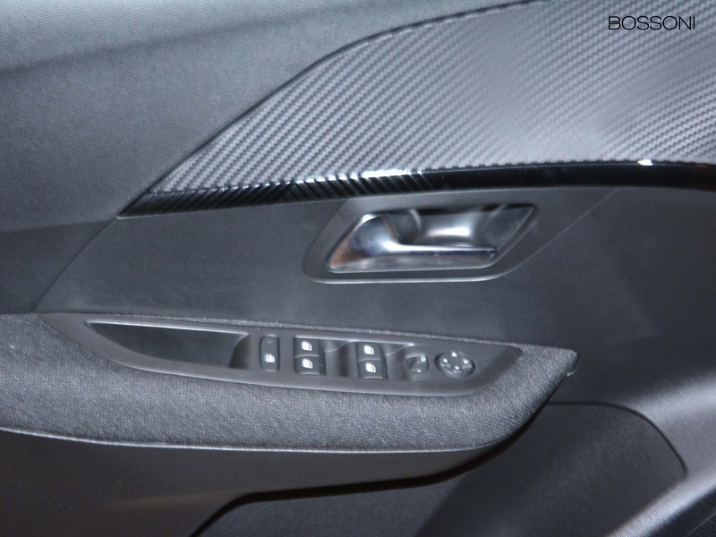 13 - Peugeot 208 1.2 puretech 100cv style s&s