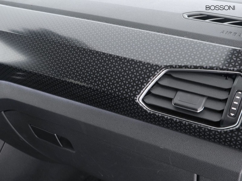 19 - Volkswagen T-Cross 1.0 tsi 110cv advanced dsg