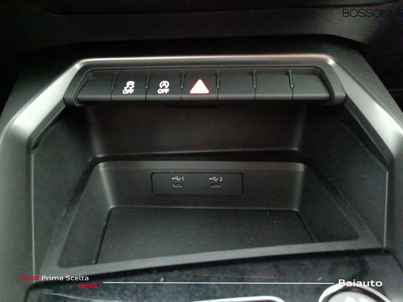 13 - Audi A3 sportback 35 2.0 tdi business s tronic