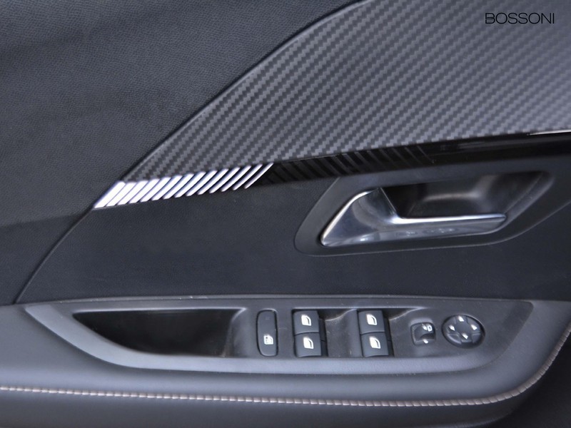 13 - Peugeot 208 1.2 puretech 100cv allure s&s