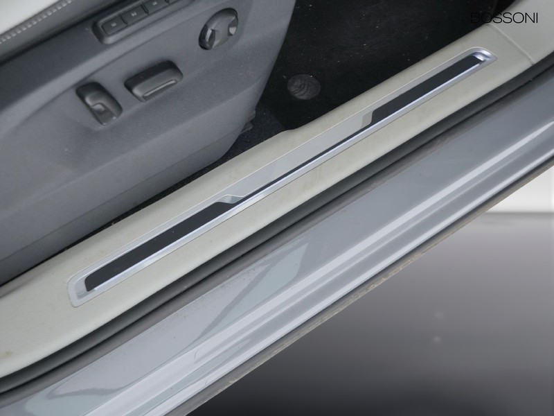 19 - Volkswagen Tiguan 1.5 tsi act 150cv elegance dsg