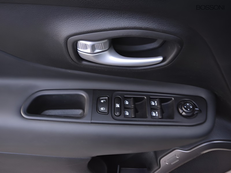 13 - Jeep Renegade 1.5 turbo t4 mhev 130cv limited 2wd