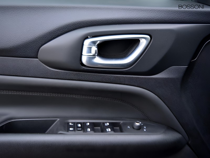 13 - Jeep Compass 1.5 turbo t4 mhev 130cv altitude 2wd