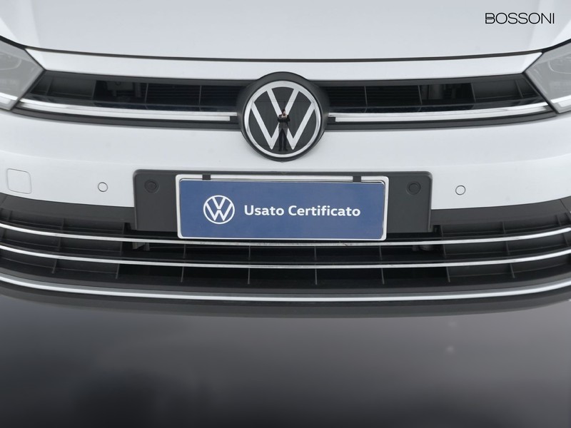 13 - Volkswagen Polo 1.0 tsi 95cv style