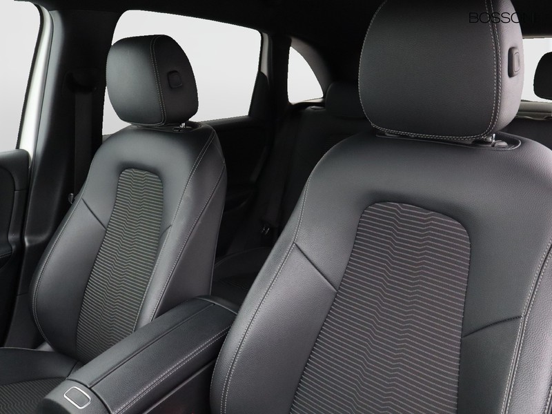 7 - Mercedes Classe B 250 e plug in hybrid (e eq-power) sport plus 8g-dct