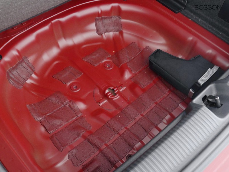 31 - Audi Q2 30 2.0 tdi s line edition s tronic