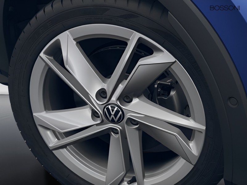 7 - Volkswagen T-Roc 1.5 etsi act 150cv style dsg