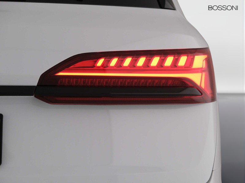 7 - Audi SQ7 s4.0 v8 tfsi sport attitude quattro tiptronic 7p.ti