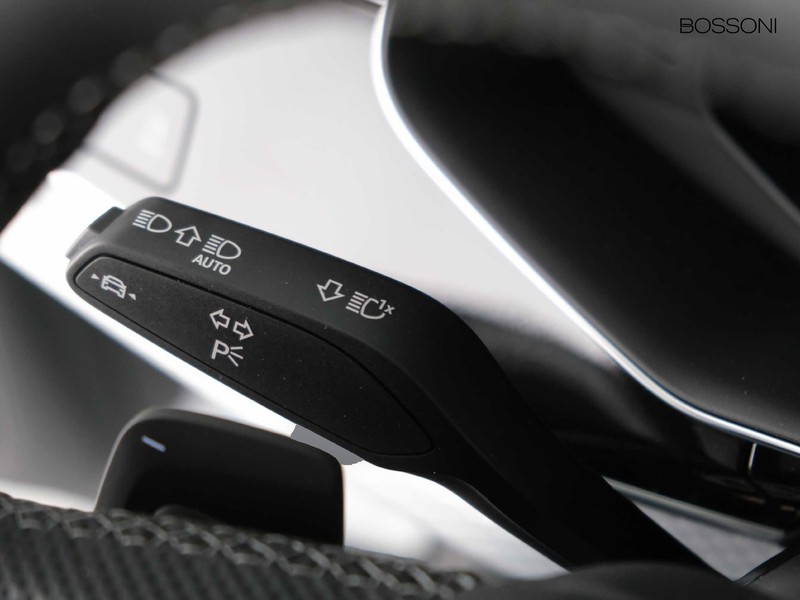 25 - Audi SQ7 s4.0 v8 tfsi sport attitude quattro tiptronic 7p.ti