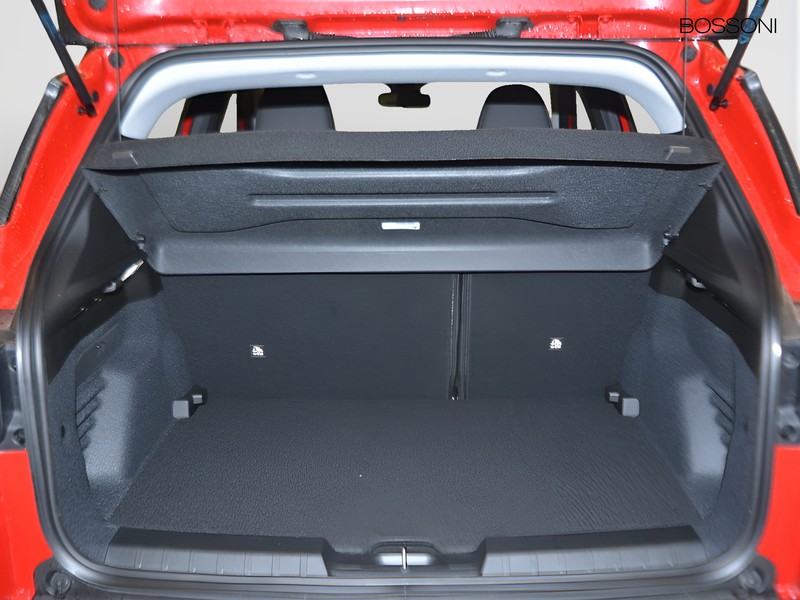 13 - Jeep Avenger 1.2 turbo 100cv altitude fwd