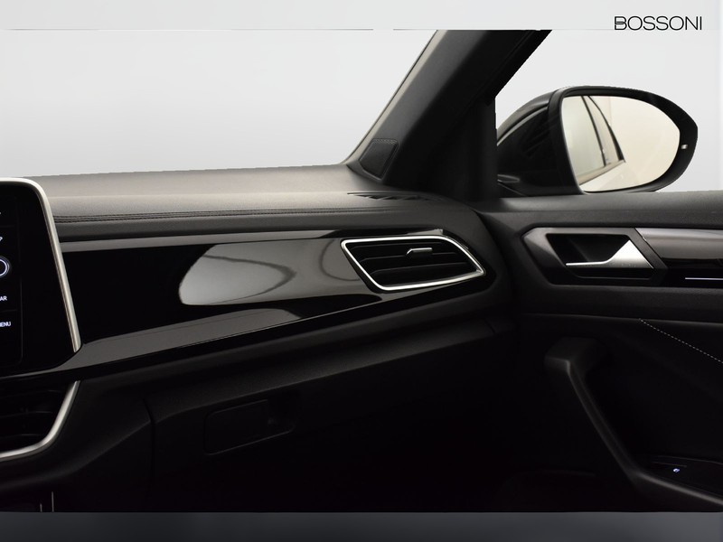 25 - Volkswagen T-Roc 2.0 tdi scr 150cv r line dsg