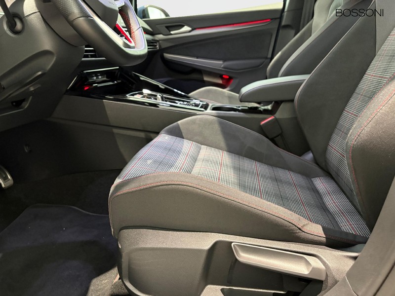 25 - Volkswagen Golf 2.0 tsi 265cv gti dsg