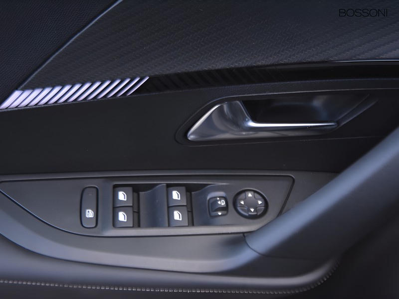 13 - Peugeot 2008 1.2 puretech 100cv allure s&s