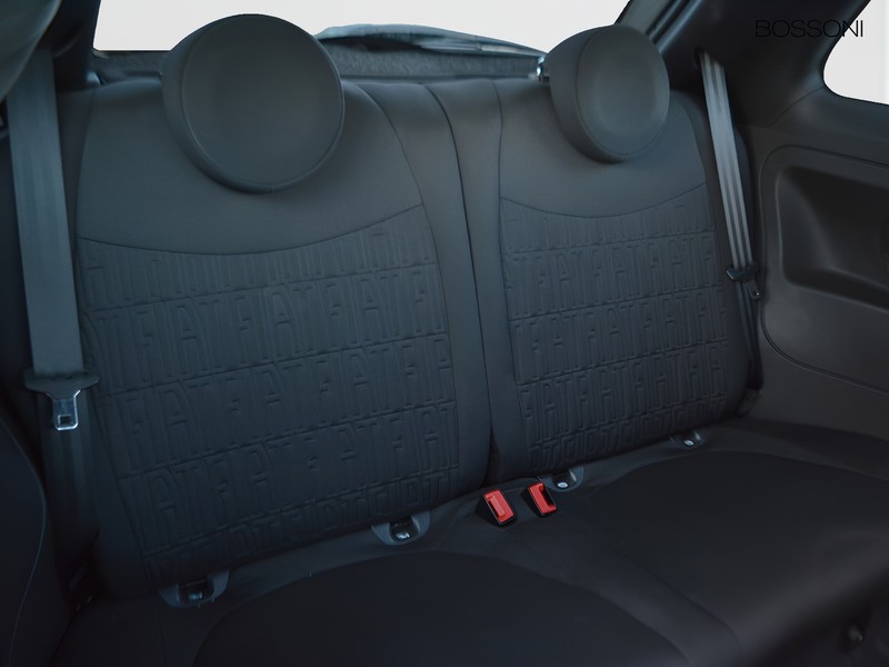 7 - Fiat 500 1.0 firefly hybrid 70cv
